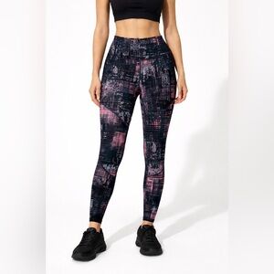 Sweaty Betty 7/8 Leggings Small London Abstract Print High Rise Yoga Black Pink